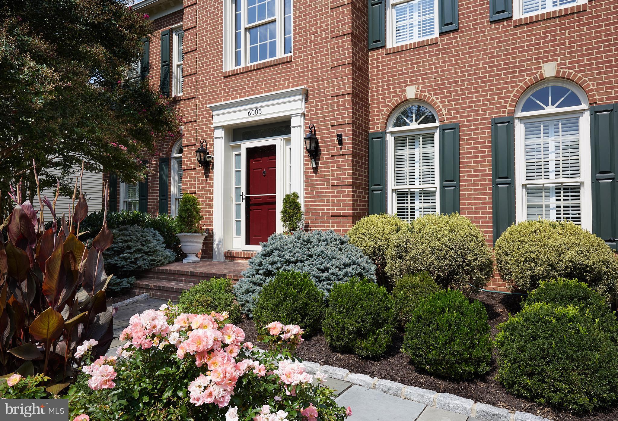 LIGON KNOLLS - Residential