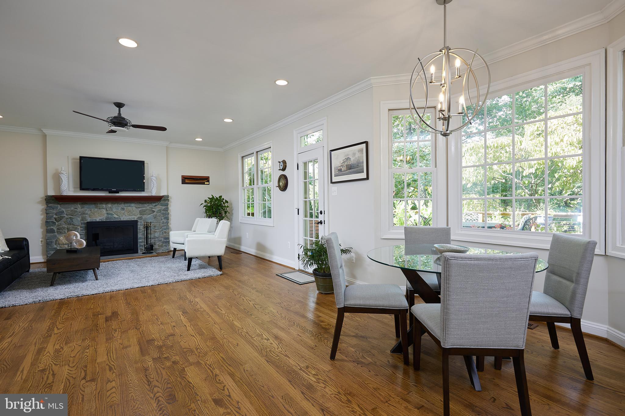 LIGON KNOLLS - Residential