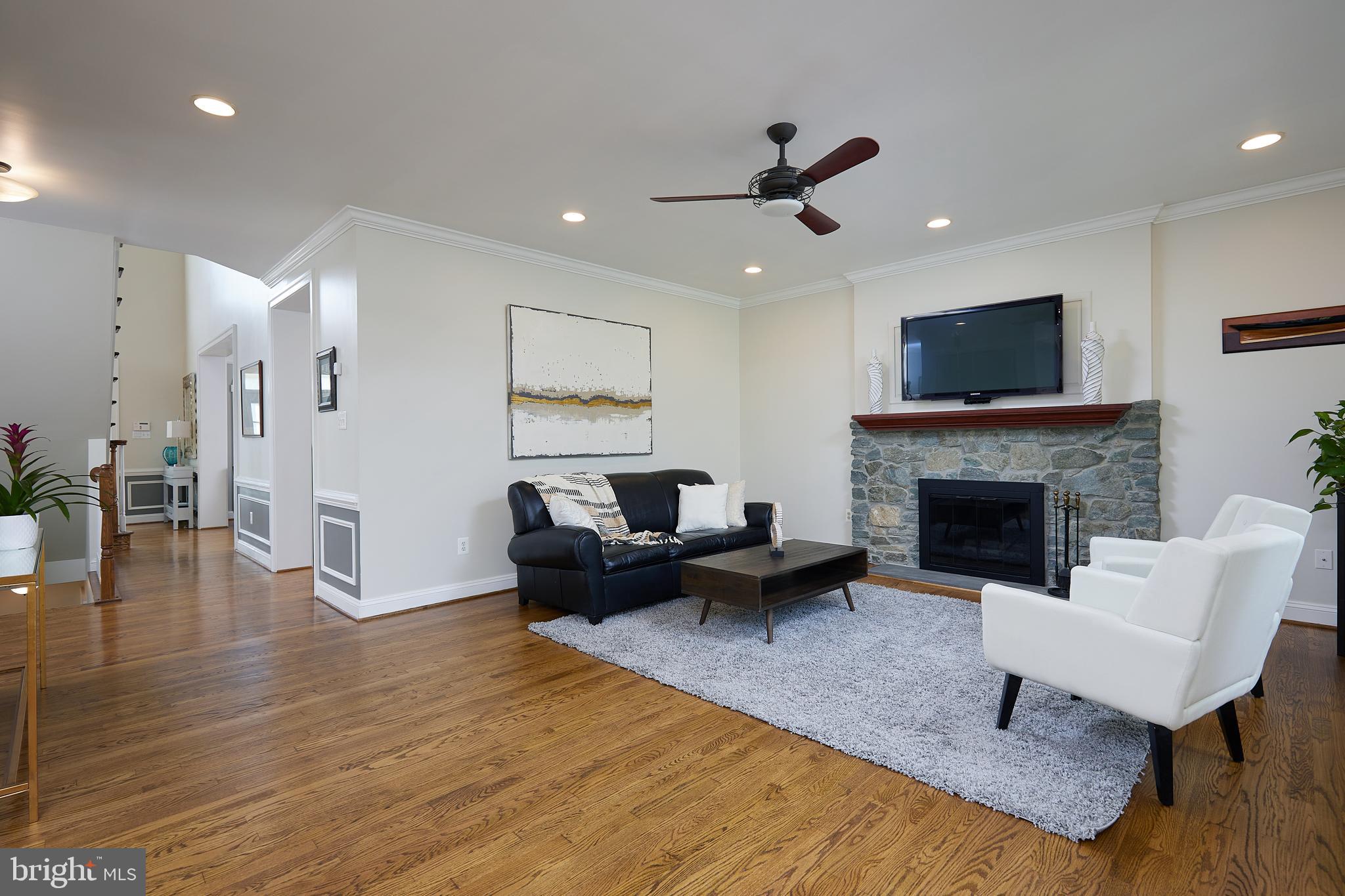 LIGON KNOLLS - Residential