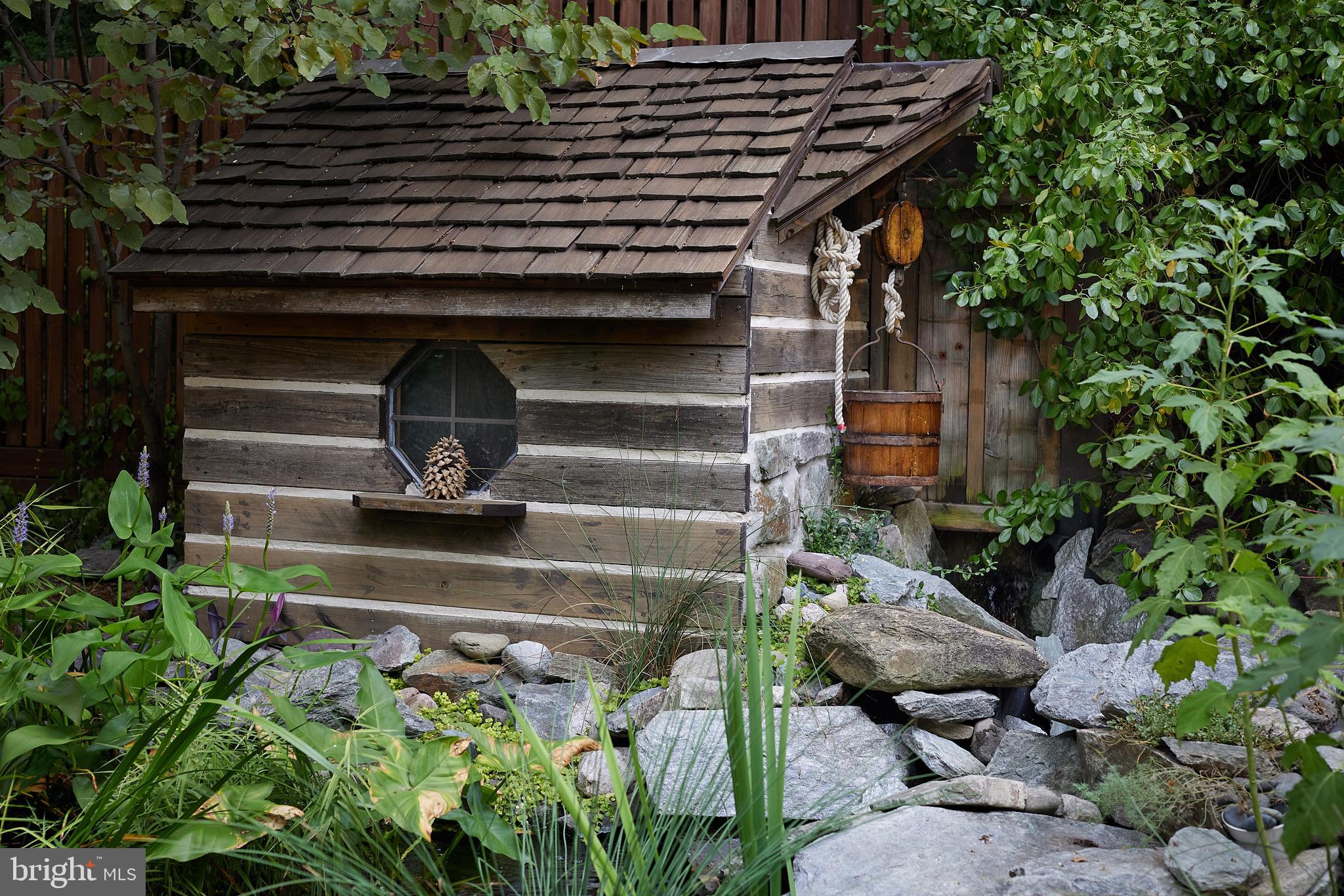 LIGON KNOLLS - Residential