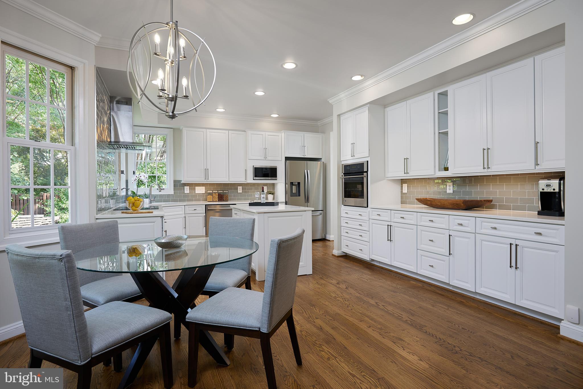 LIGON KNOLLS - Residential