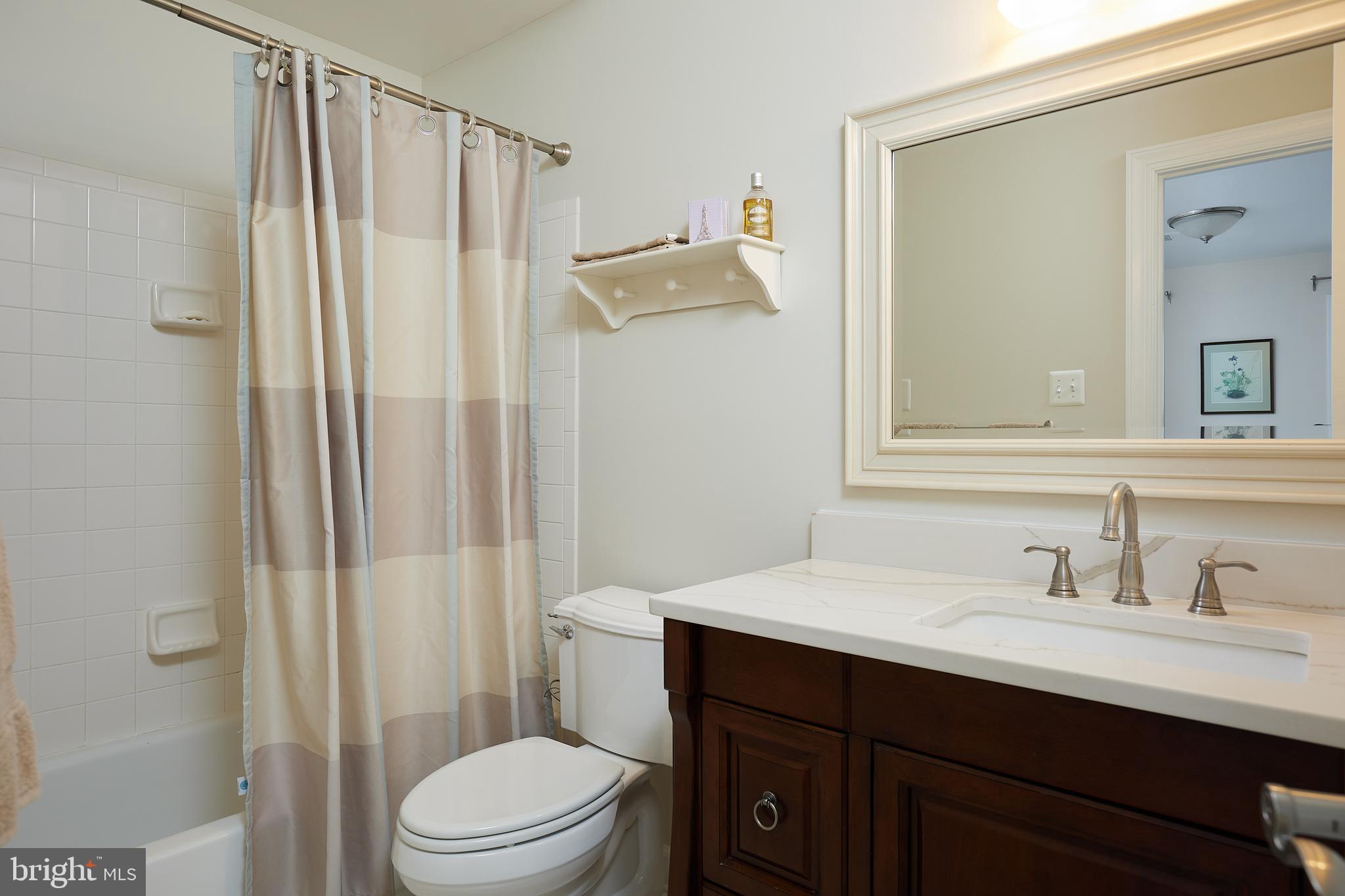 LIGON KNOLLS - Residential