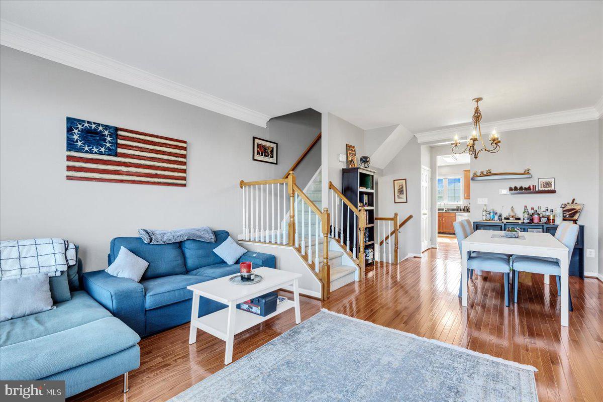 BELMONT LAND BAY - Residential Lease