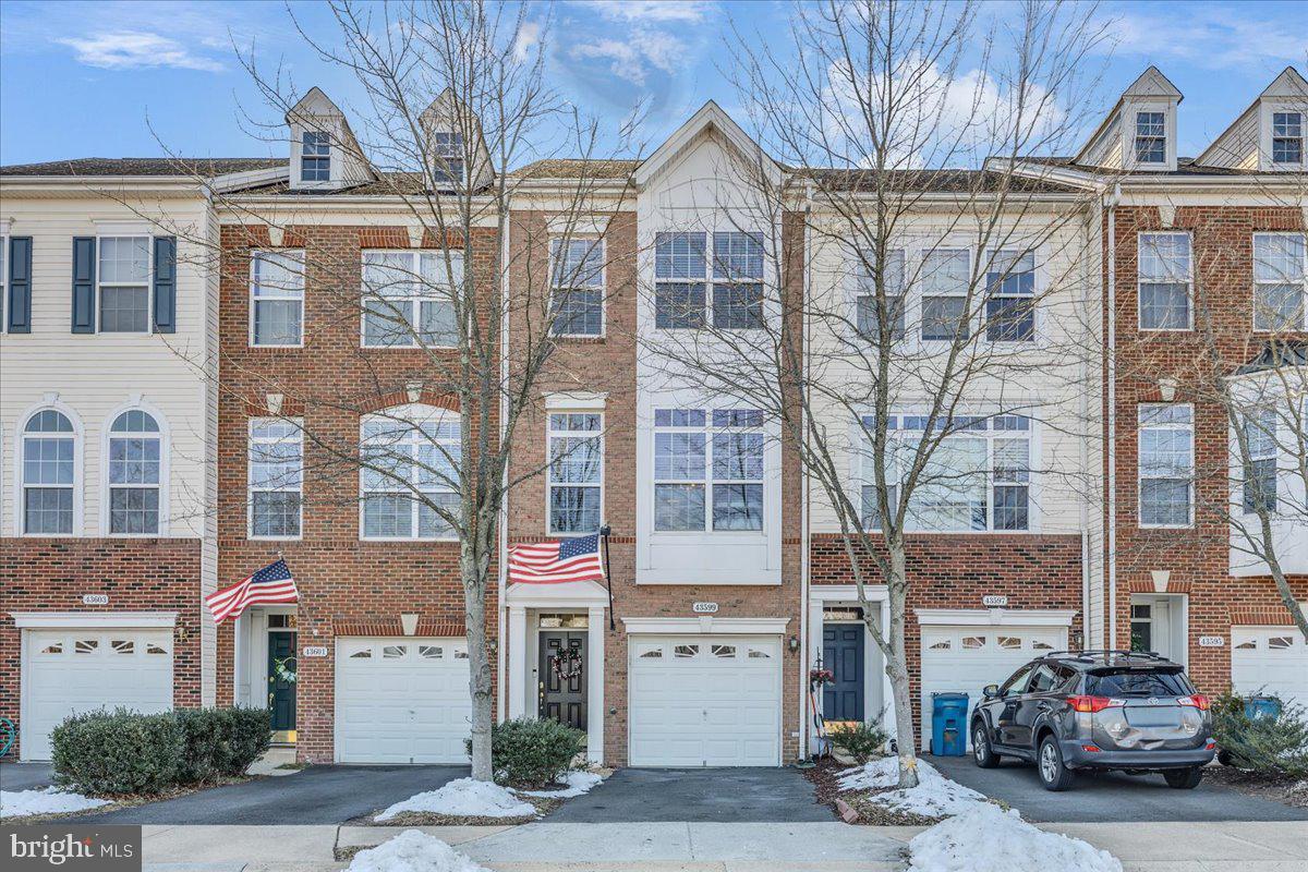 BELMONT LAND BAY - Residential Lease