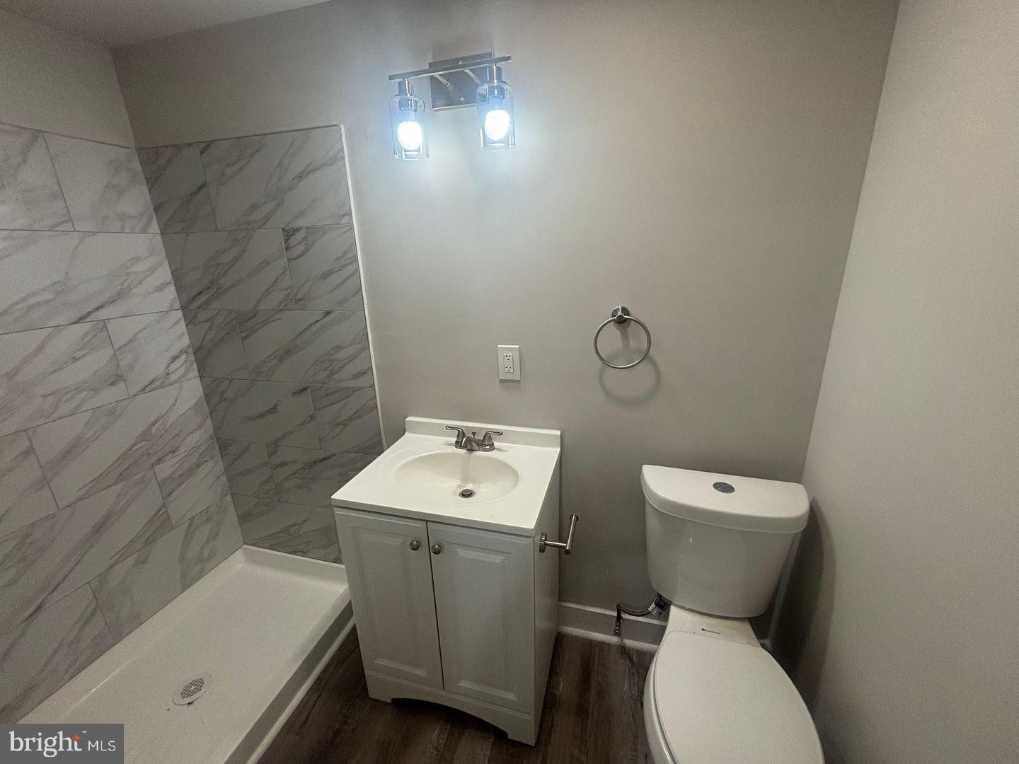 NICETOWN-TIOGA - Residential Lease