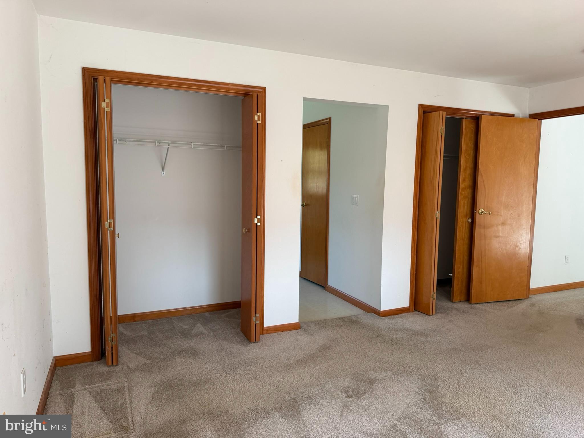 LONESOME DOVE SOUT - Residential