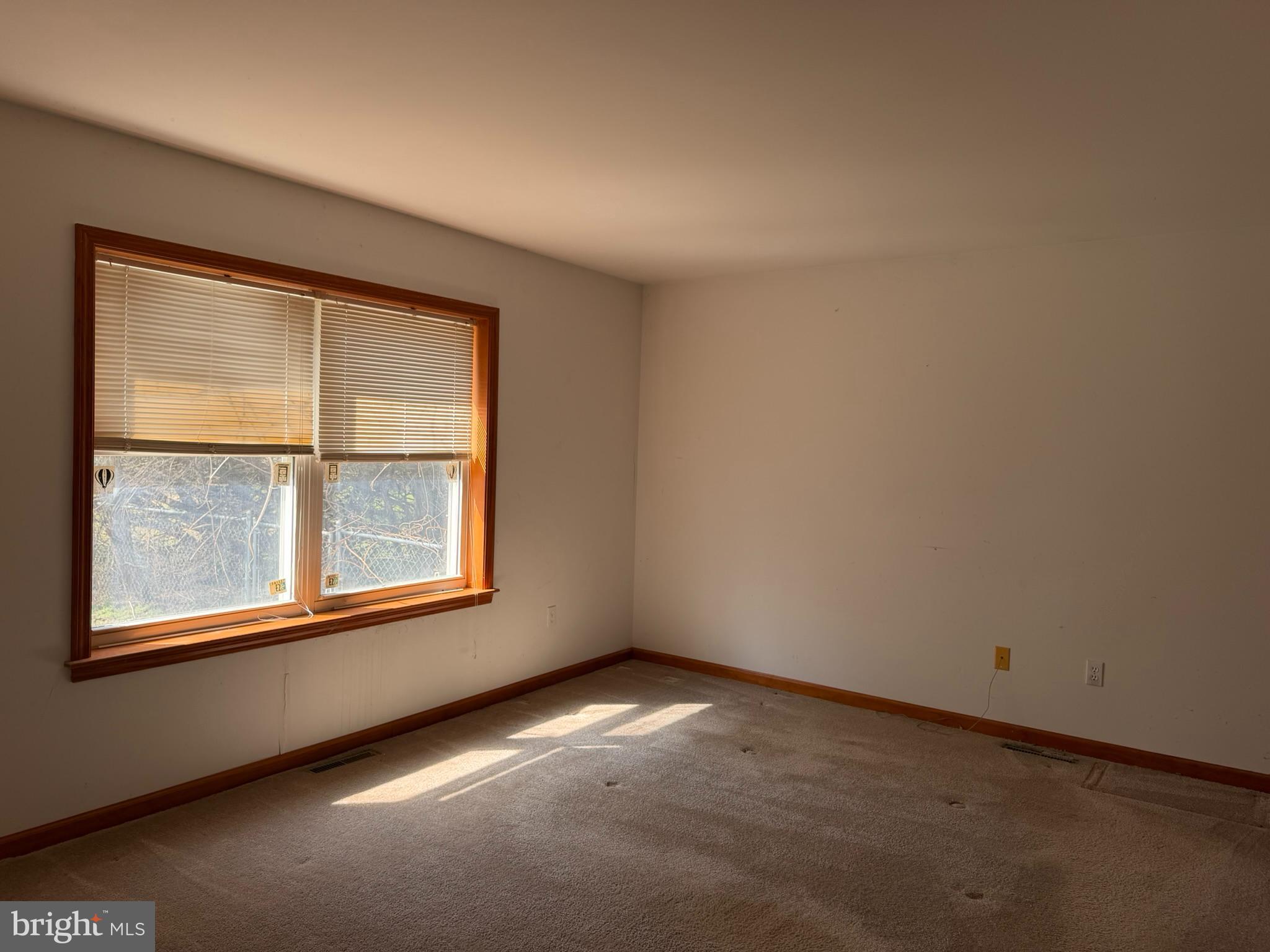 LONESOME DOVE SOUT - Residential