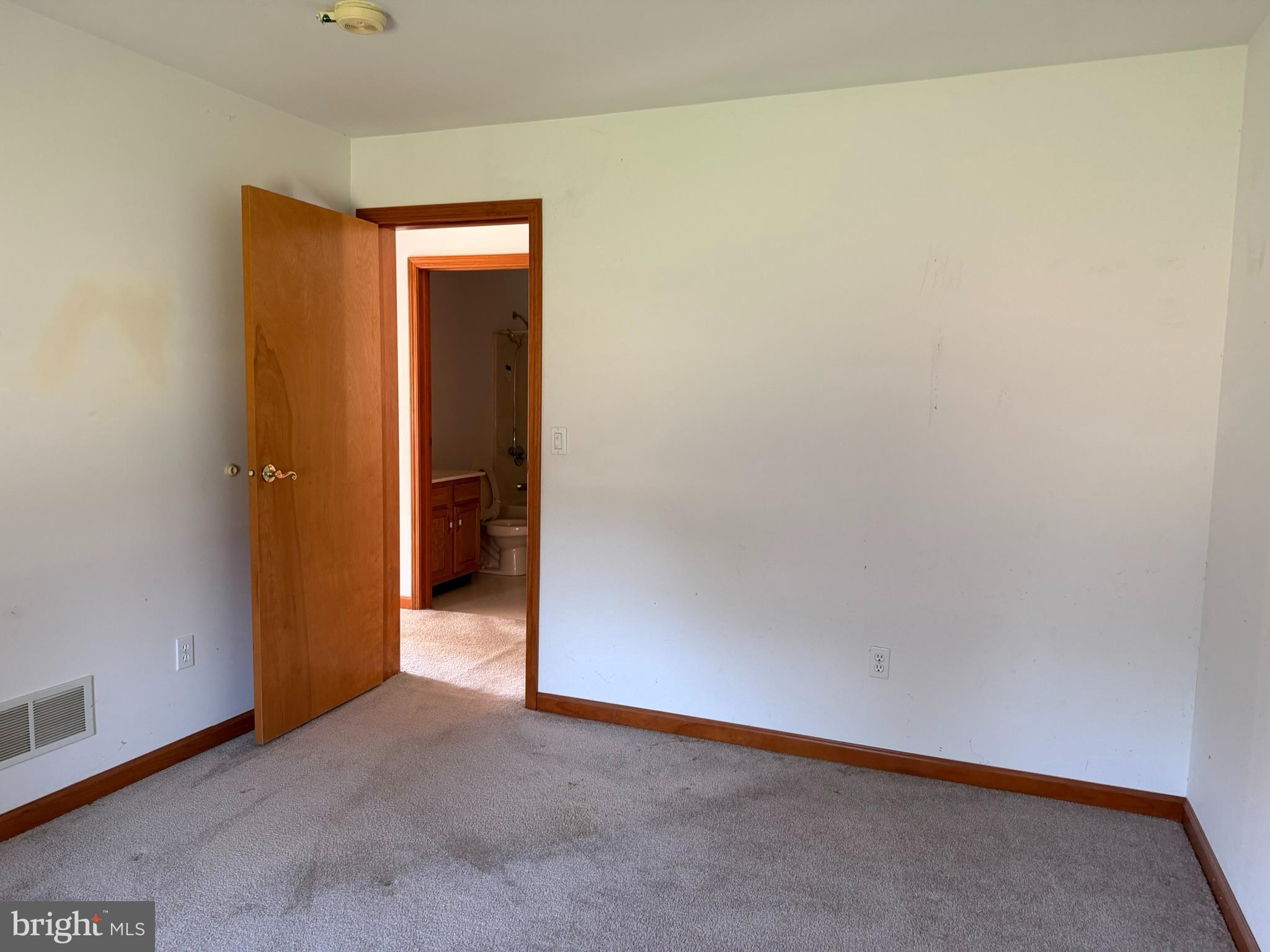 LONESOME DOVE SOUT - Residential