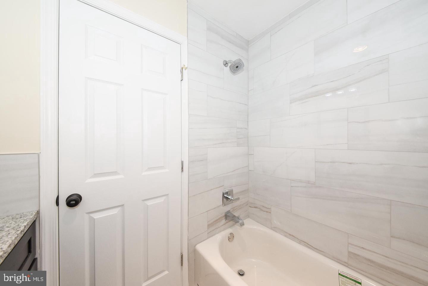 WHITPAIN HILLS - Residential Lease