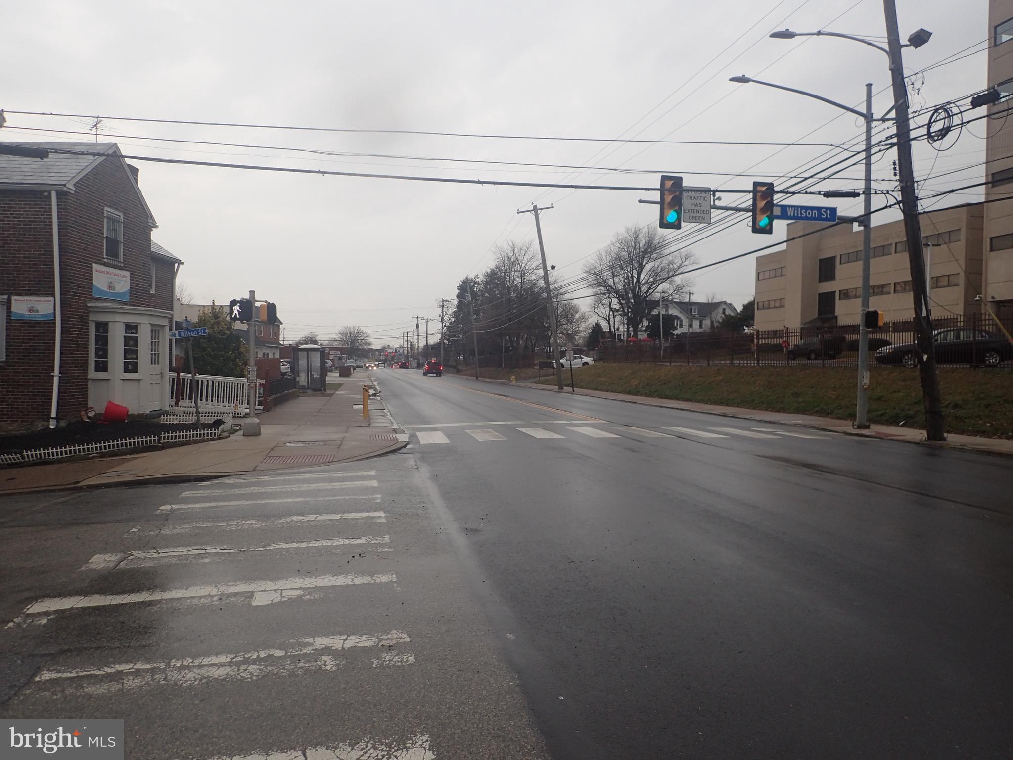 Great visibility! Easy access! Proximity to I-95, the Commodore Barry Bridge, and Route 322 going west.
Three mixed-use units can be built on this lot. In proximity to the new Chester City Police Department.