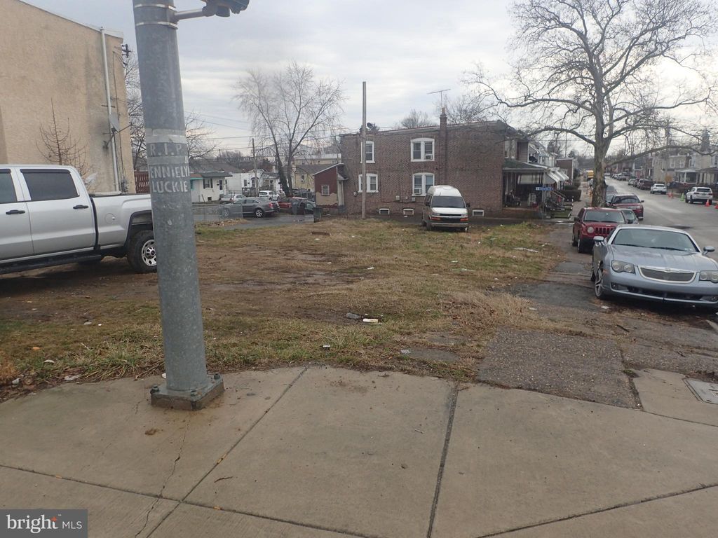 Photo of 2531 - 2533 W 9th Street W, CHESTER, PA 19013 (MLS # PADE2087222)