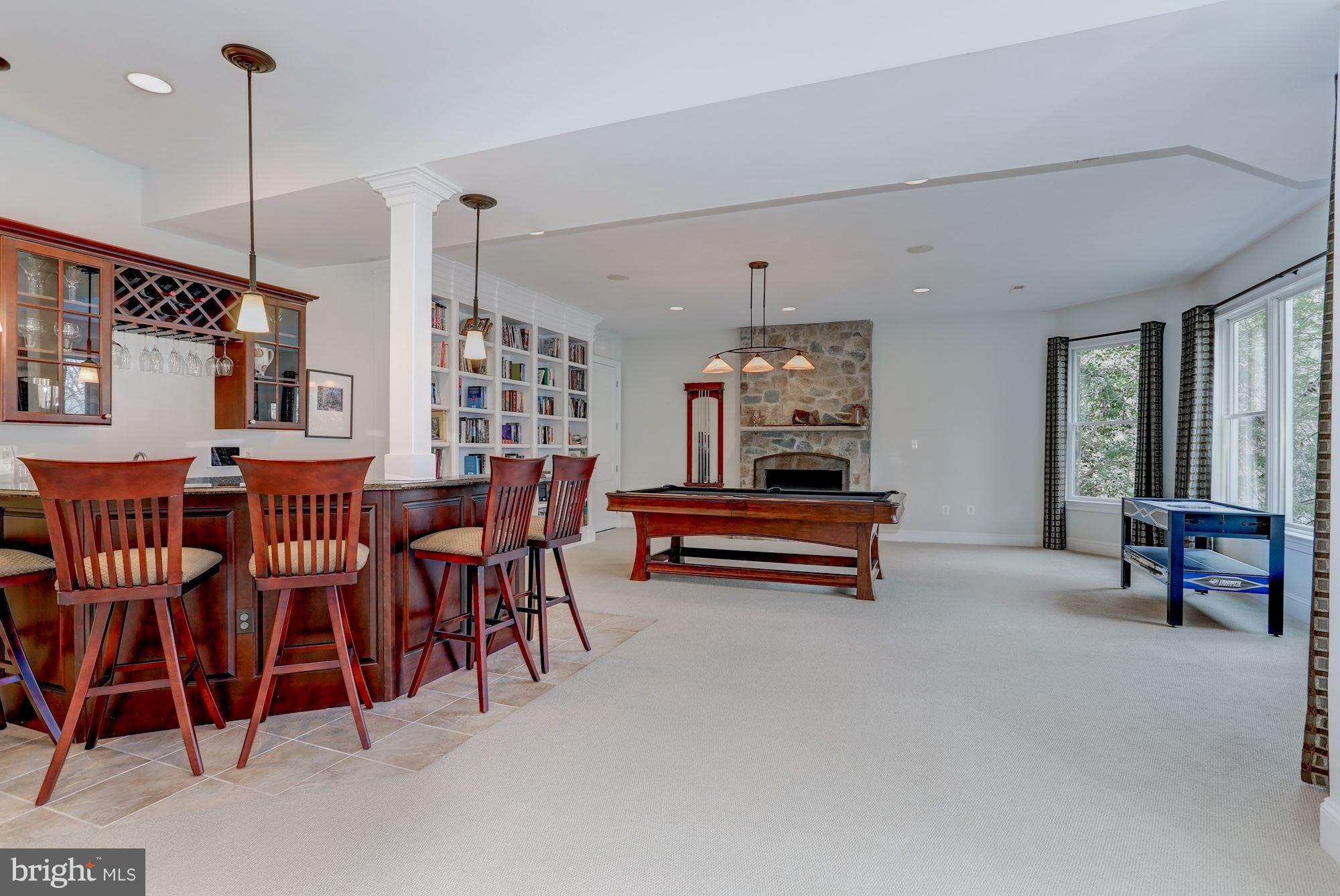 SALONA VILLAGE - Residential