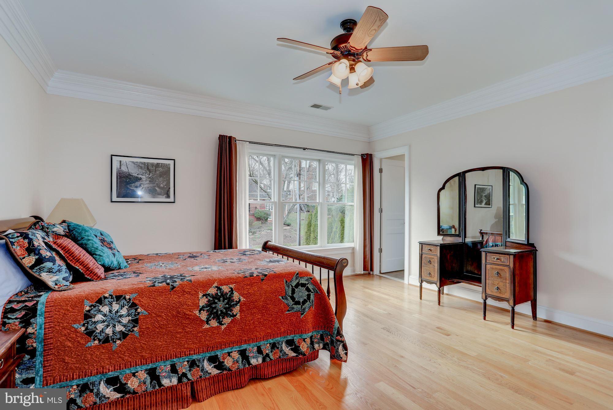 SALONA VILLAGE - Residential