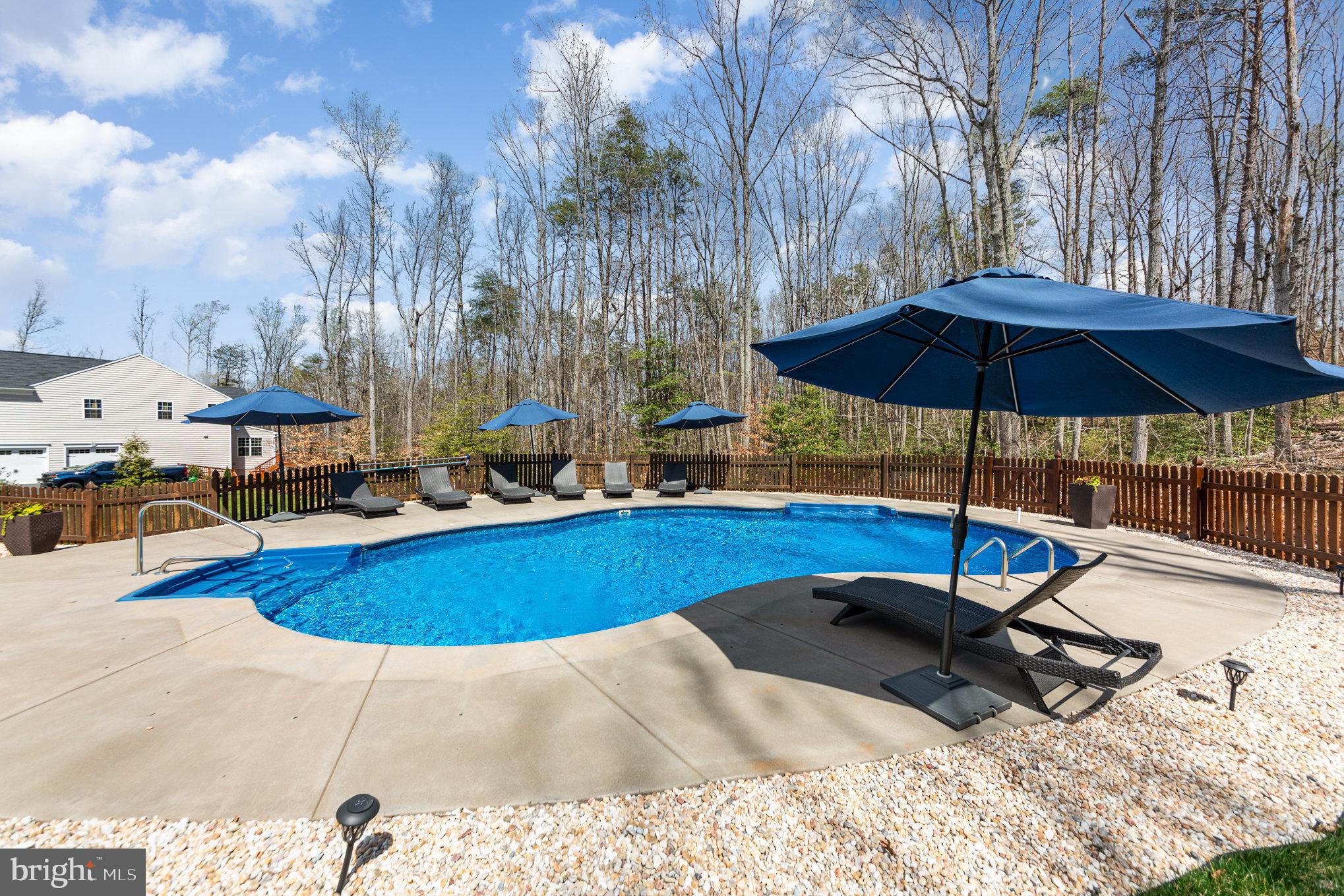 THE RESERVES AT LEELAND STATION - Residential