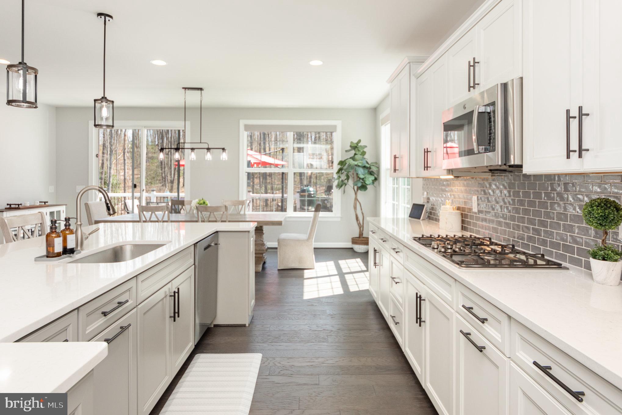 THE RESERVES AT LEELAND STATION - Residential