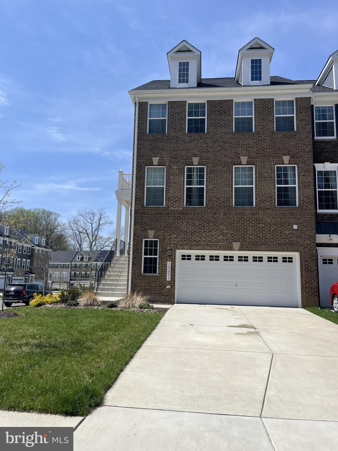 10851 FOXTROT CIRCLE