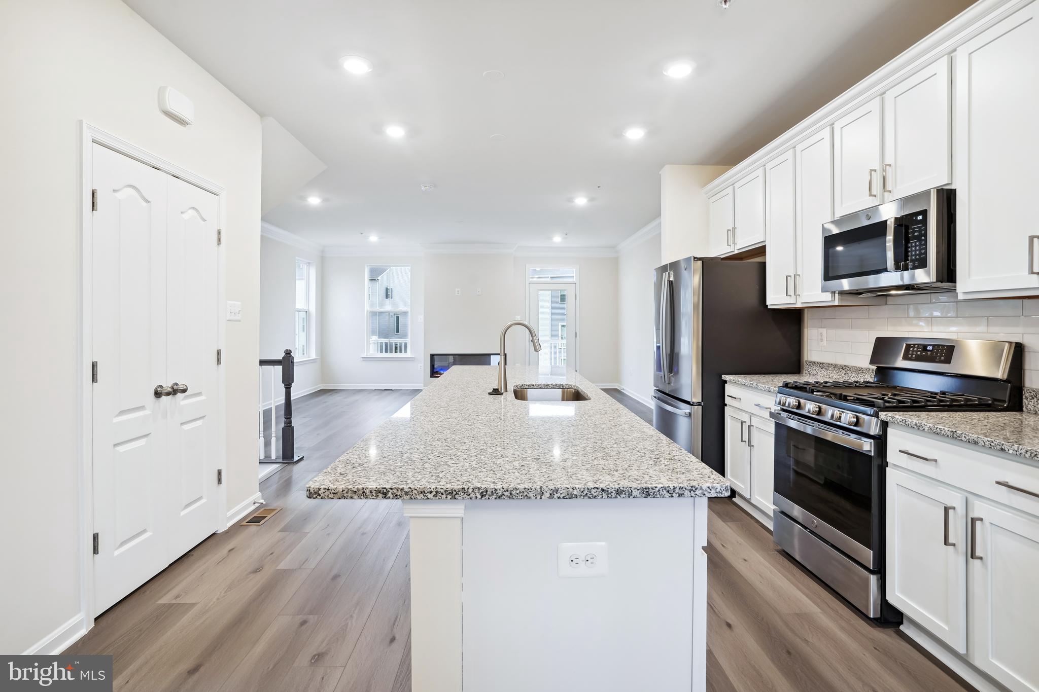 SIGNATURE CLUB - Residential