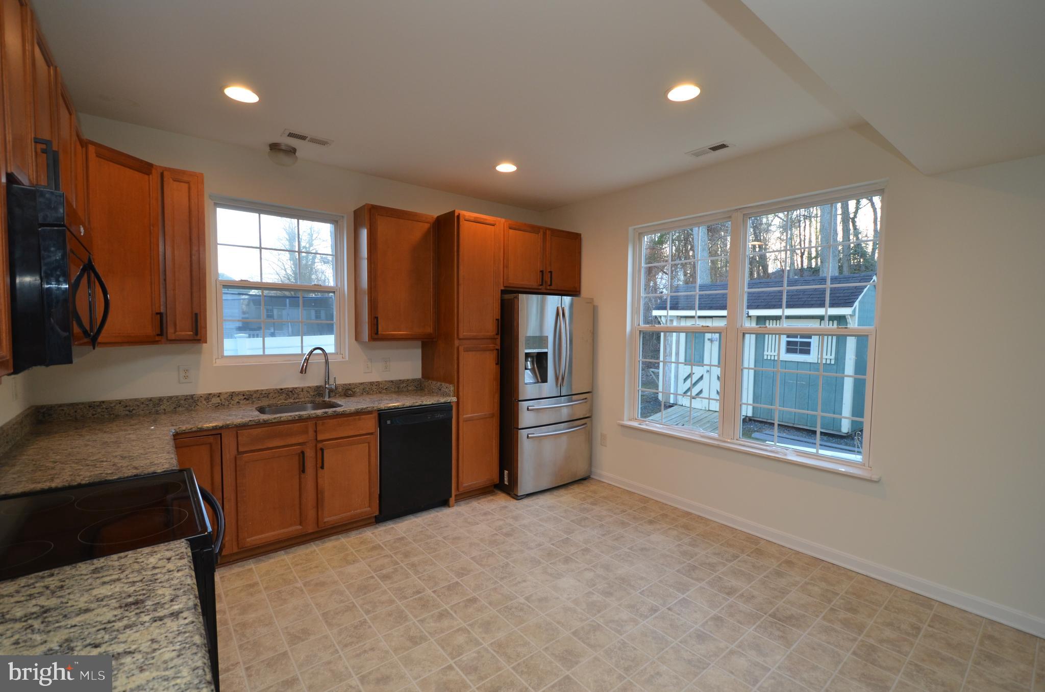 SELBY ON THE BAY - Residential