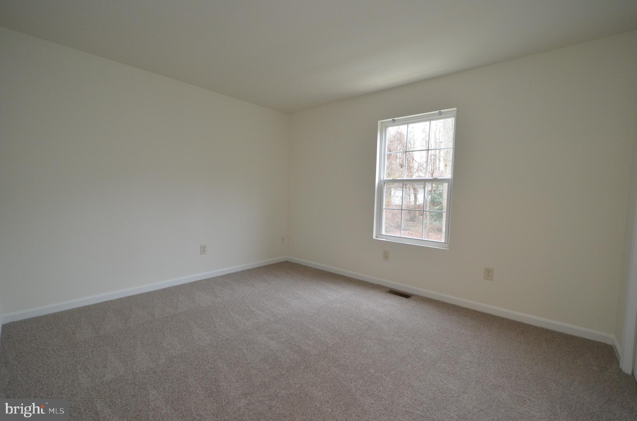 SELBY ON THE BAY - Residential