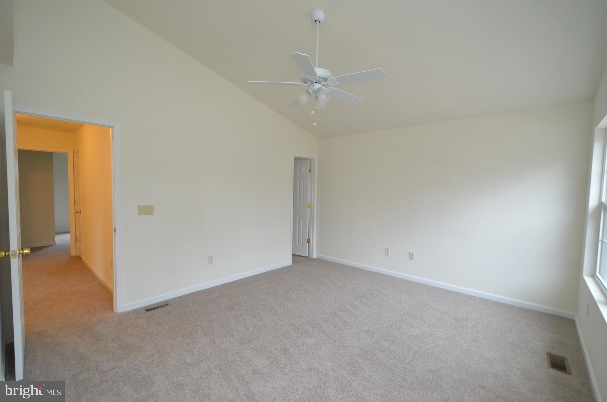 SELBY ON THE BAY - Residential