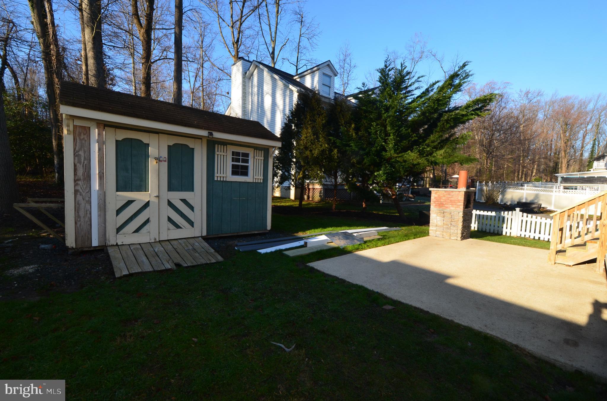 SELBY ON THE BAY - Residential