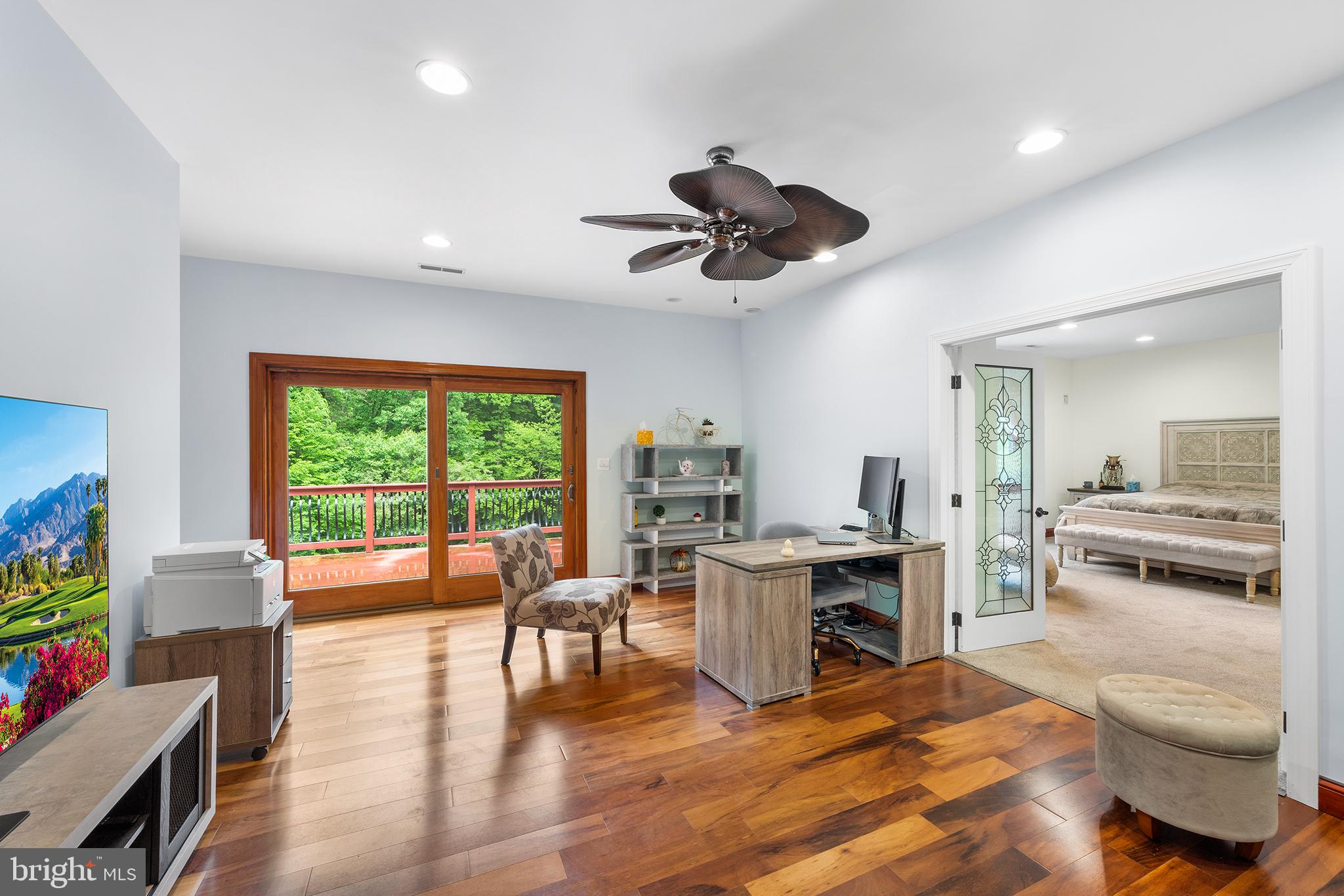 MITCHELL FARM - Residential