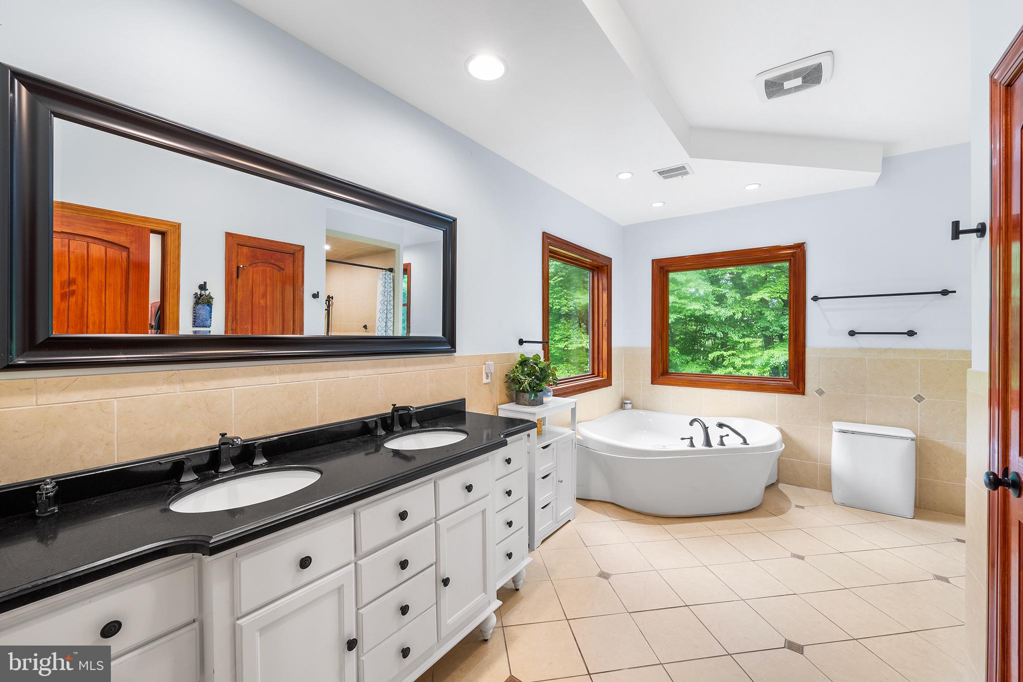 MITCHELL FARM - Residential