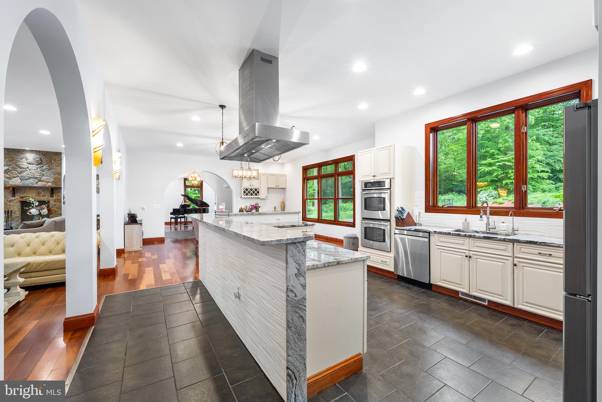 MITCHELL FARM - Residential