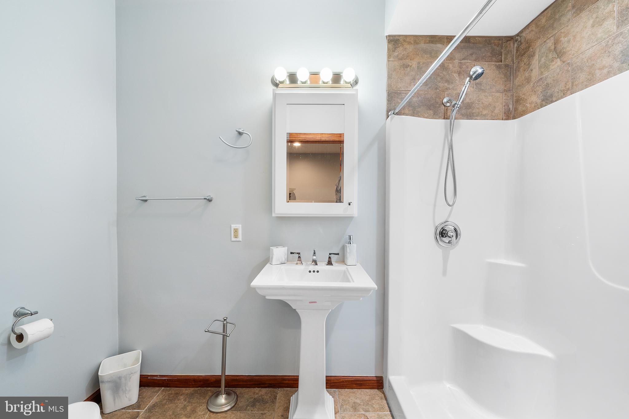 MITCHELL FARM - Residential