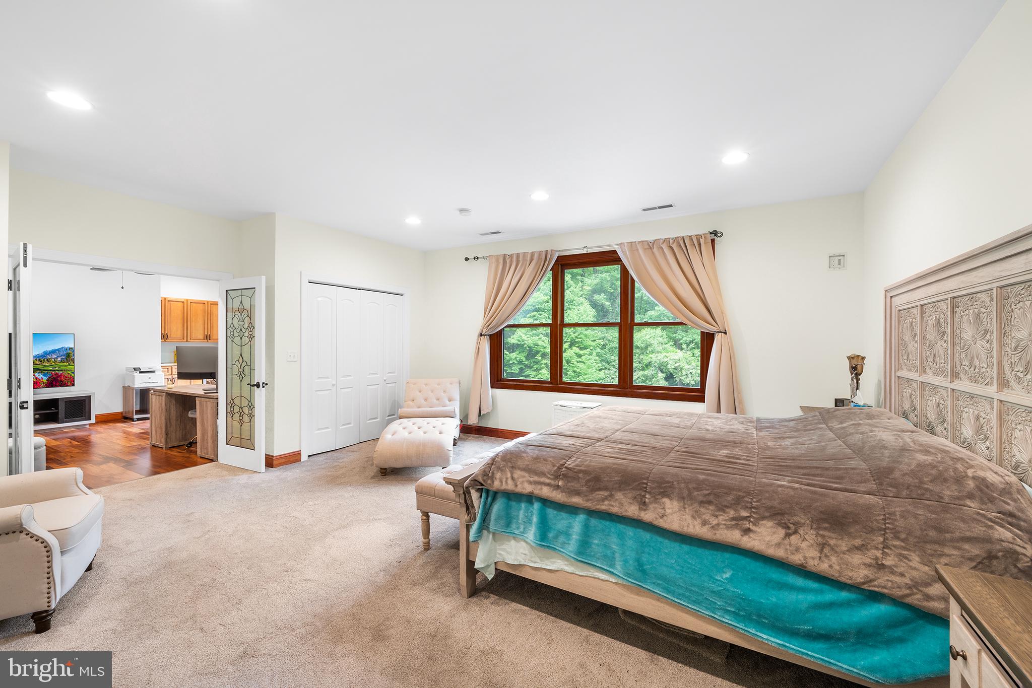 MITCHELL FARM - Residential