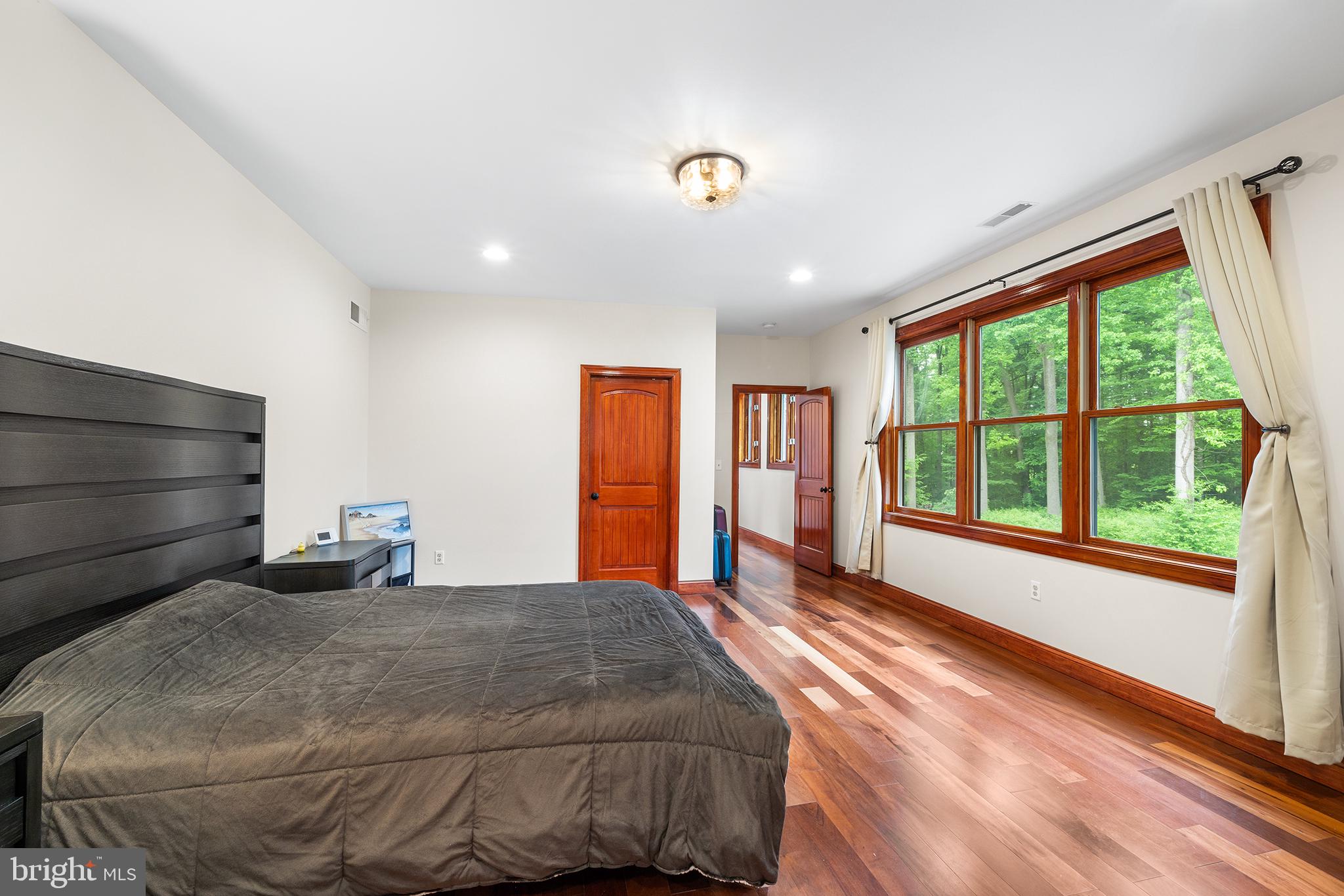 MITCHELL FARM - Residential