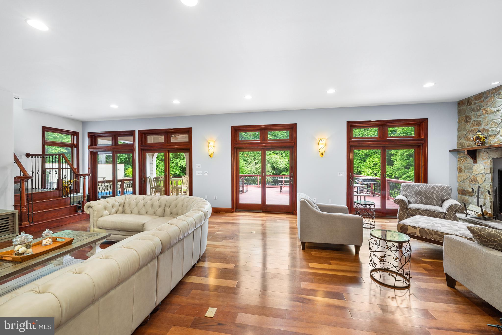 MITCHELL FARM - Residential