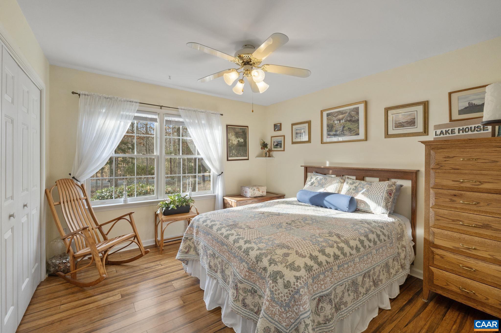 LAKE MONTICELLO - Residential