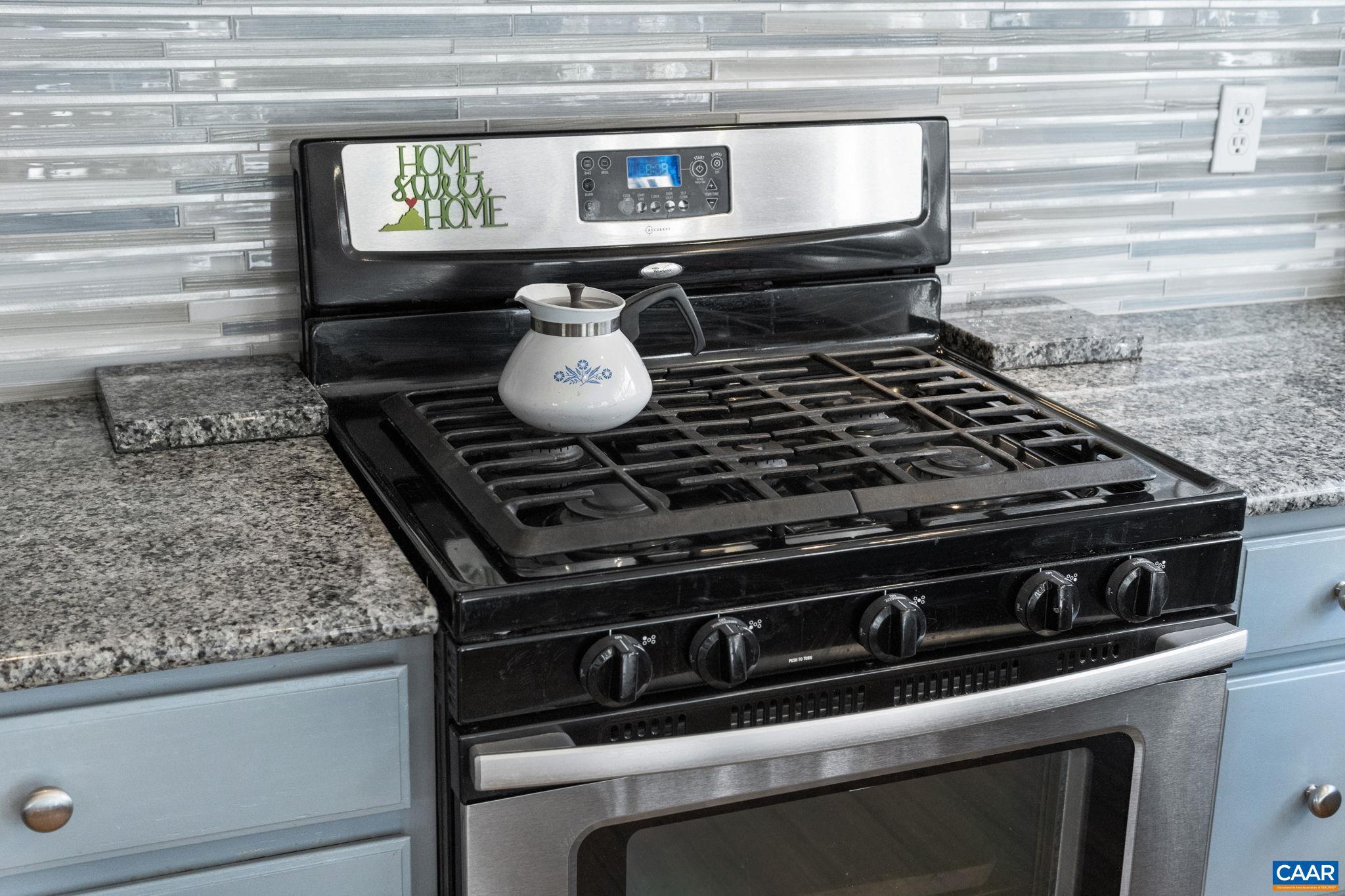 LAKE MONTICELLO - Residential