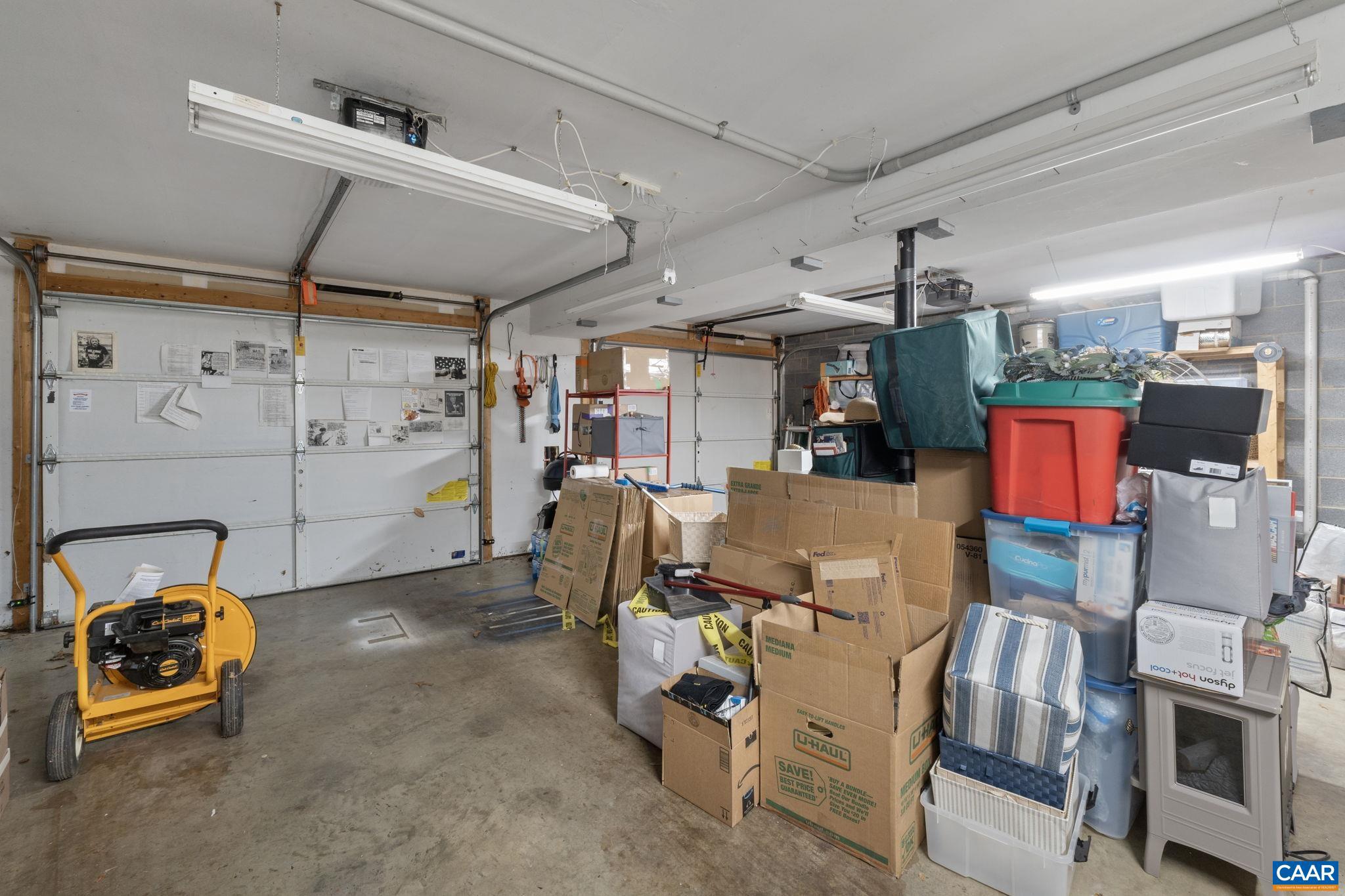 LAKE MONTICELLO - Residential