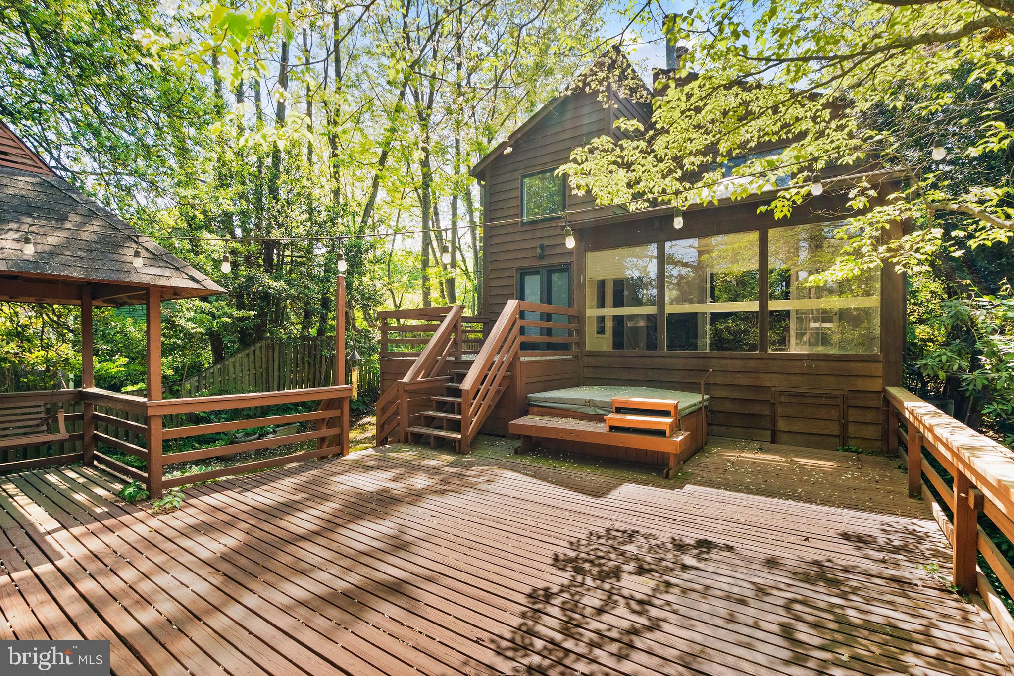 WEST MC LEAN - Residential