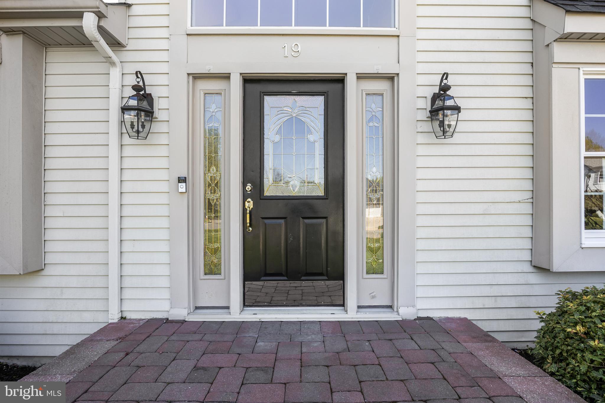 19 OLD REPUBLIC LANE