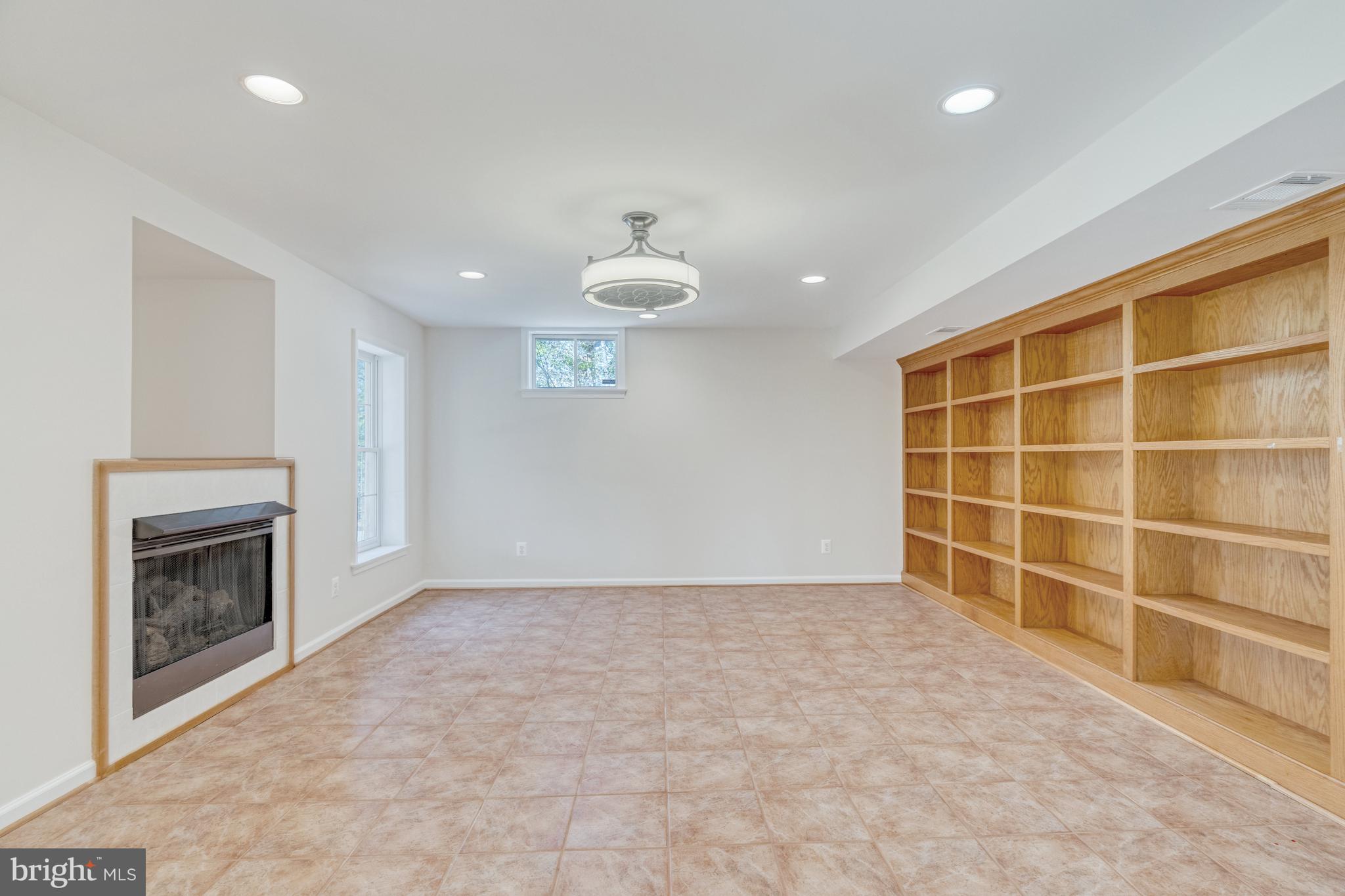 LITTLE VIENNA ESTATES - Residential