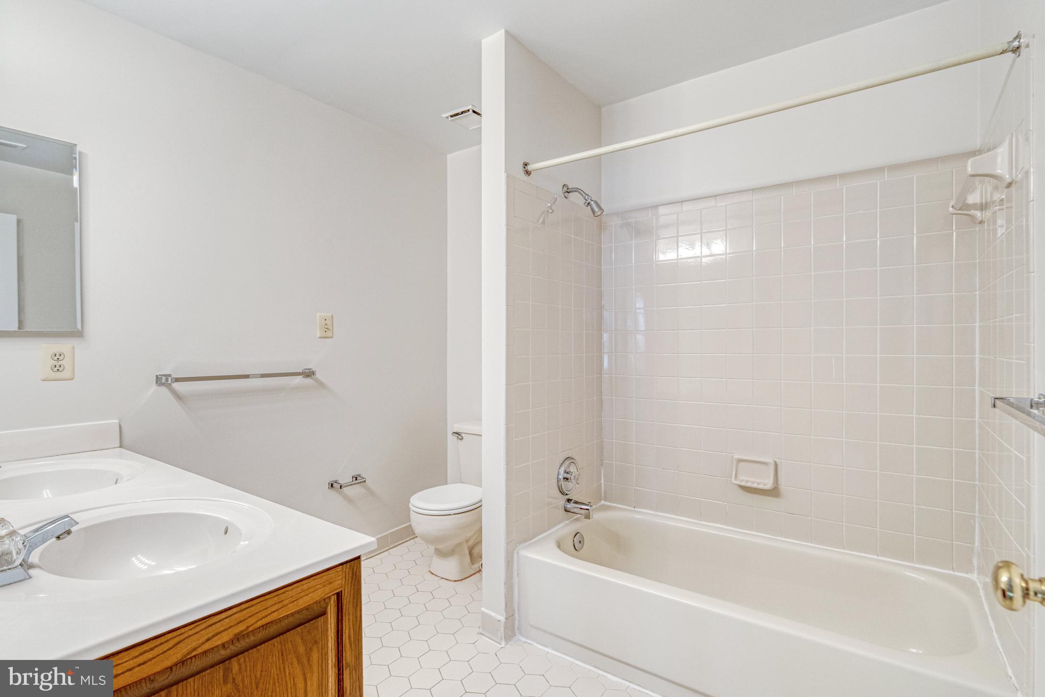 LITTLE VIENNA ESTATES - Residential