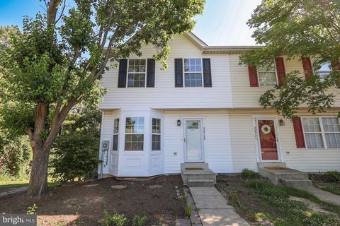 Townhouse For Sale - 22728 Othello Lane<br/> CALIFORNIA, MD 20619