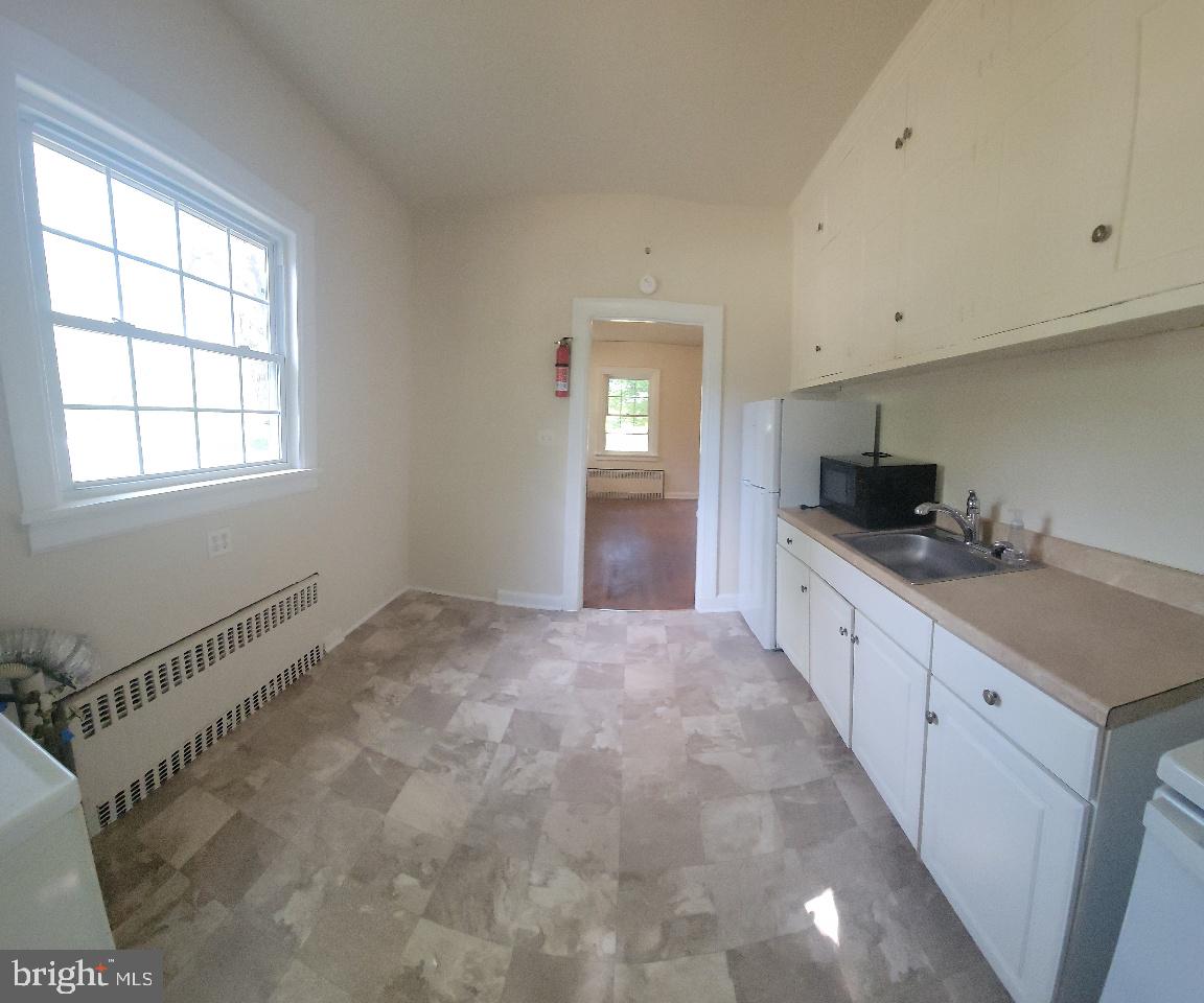 DOWNTOWN FREDERICKSBURG - Residential Lease