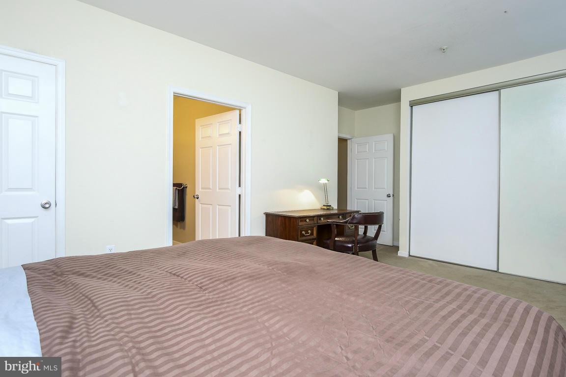 STONEHAVEN MEWS IN CROFTON VILLAGE - Residential Lease