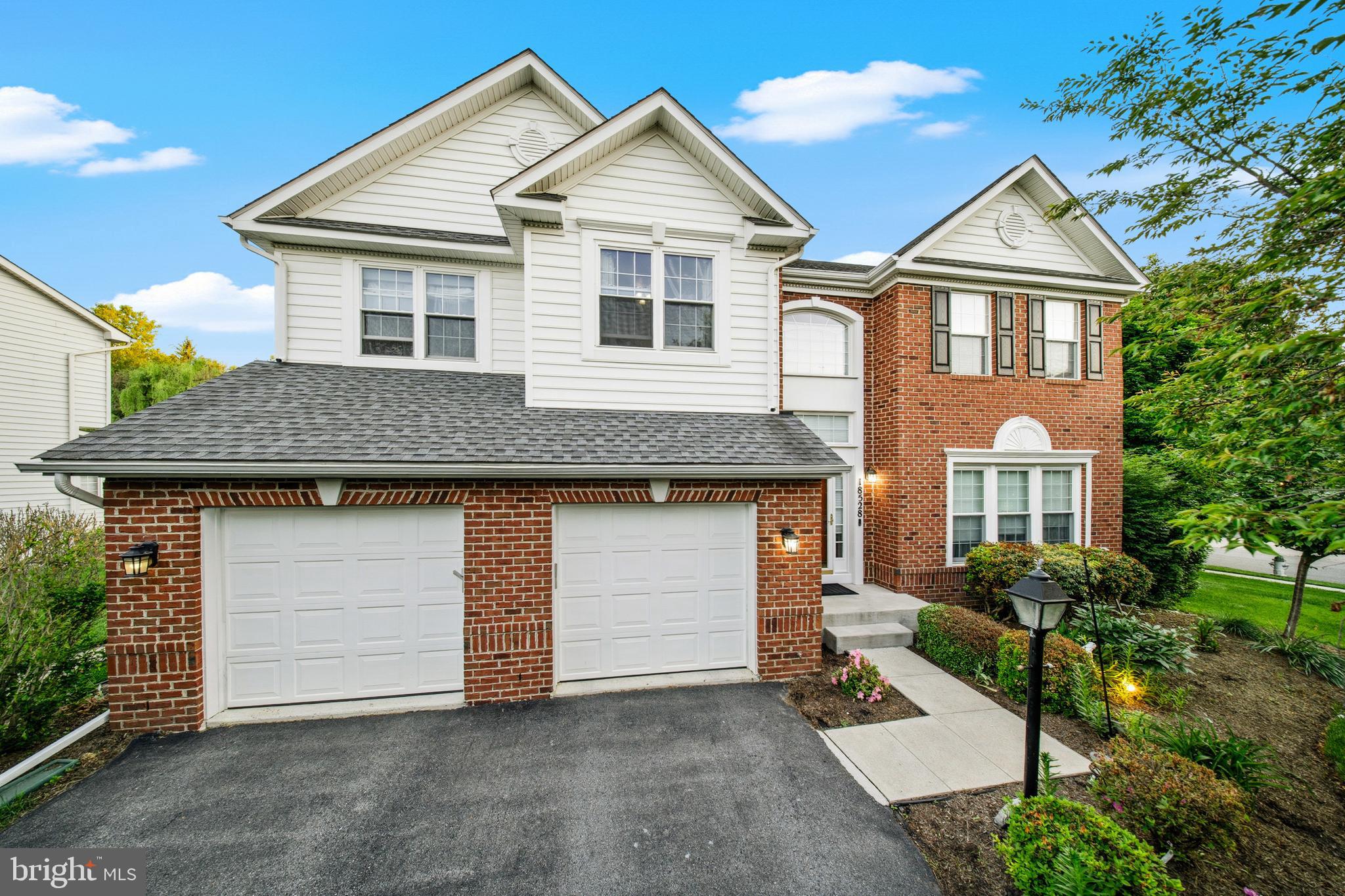 BARNSLEY MANOR ESTATES - Residential
