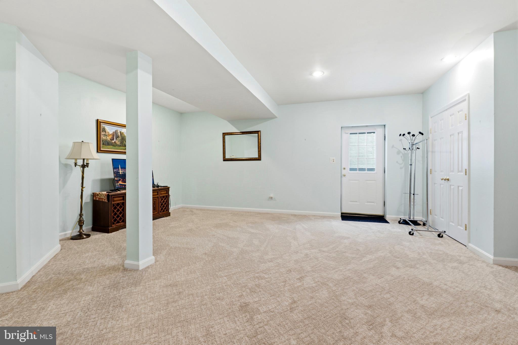 BARNSLEY MANOR ESTATES - Residential