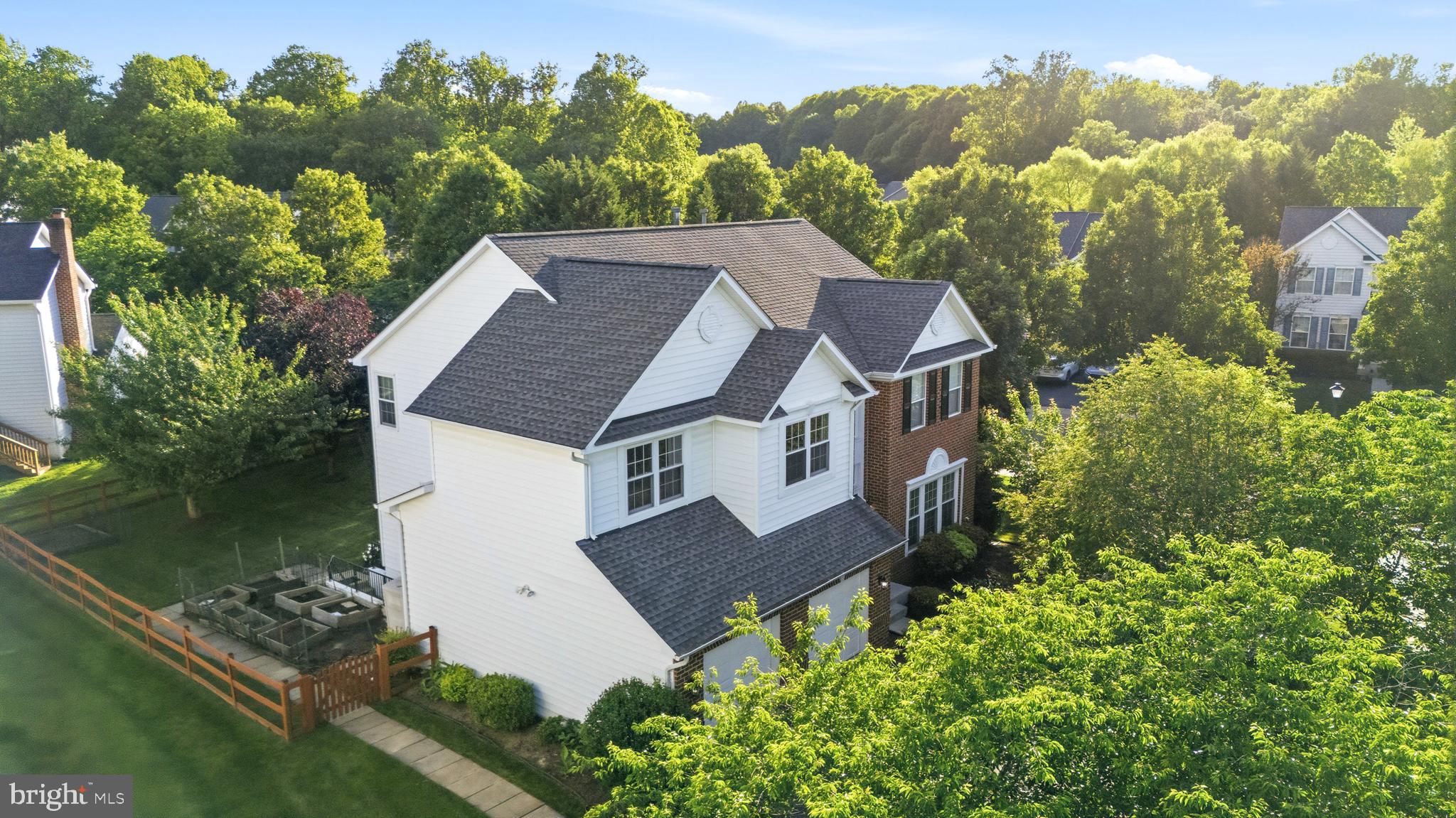 BARNSLEY MANOR ESTATES - Residential