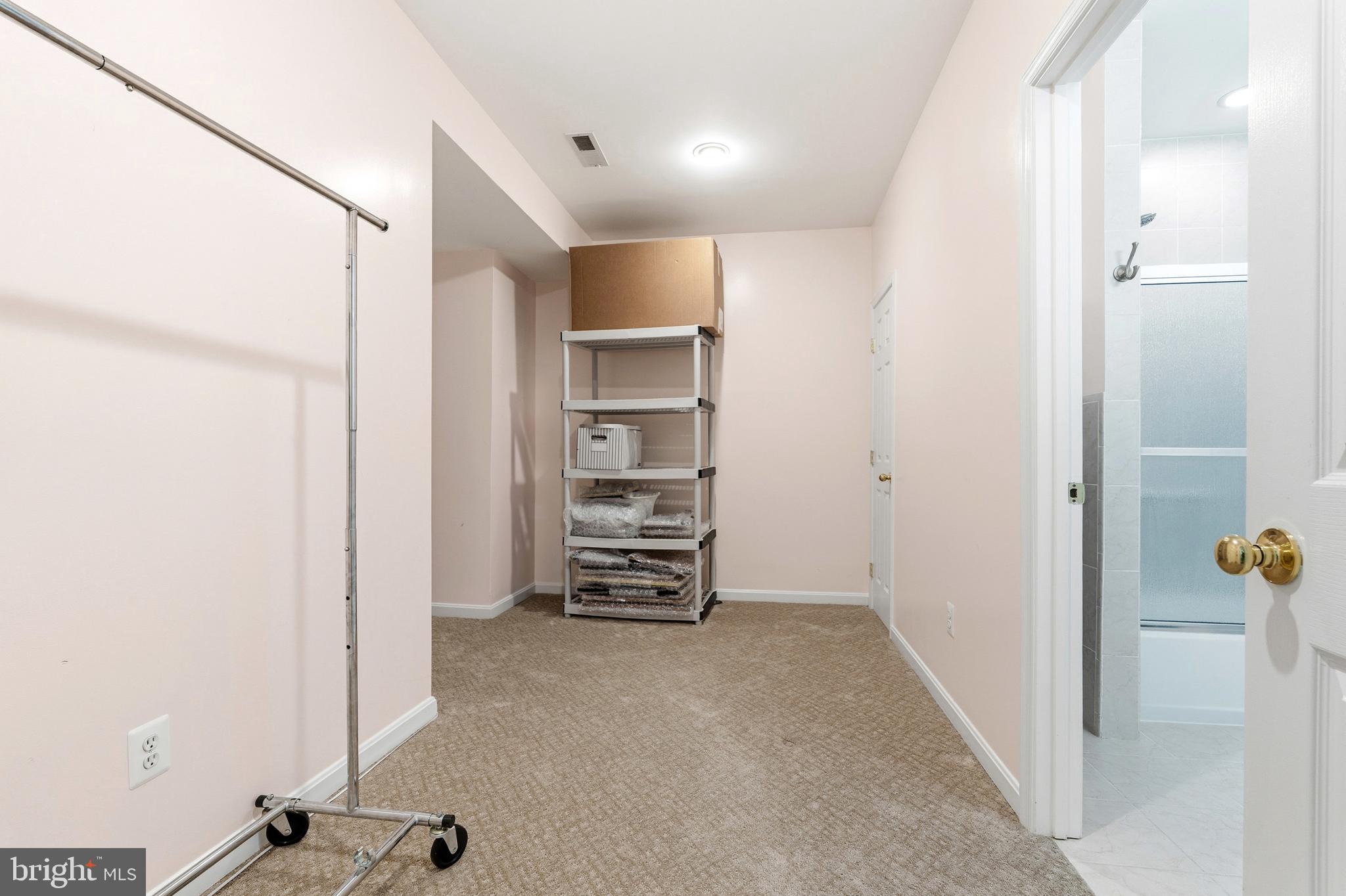 BARNSLEY MANOR ESTATES - Residential