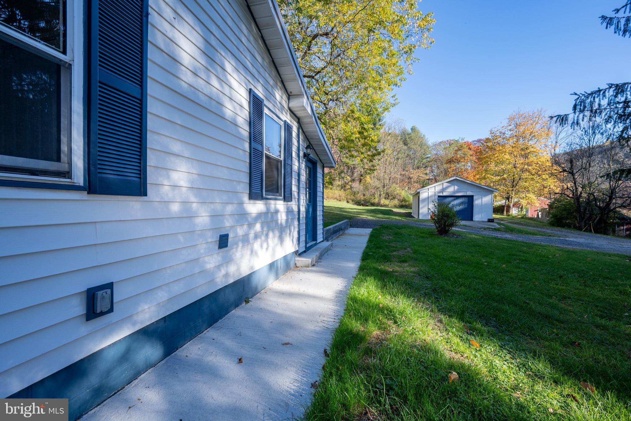 WHITE CHURCH - Residential