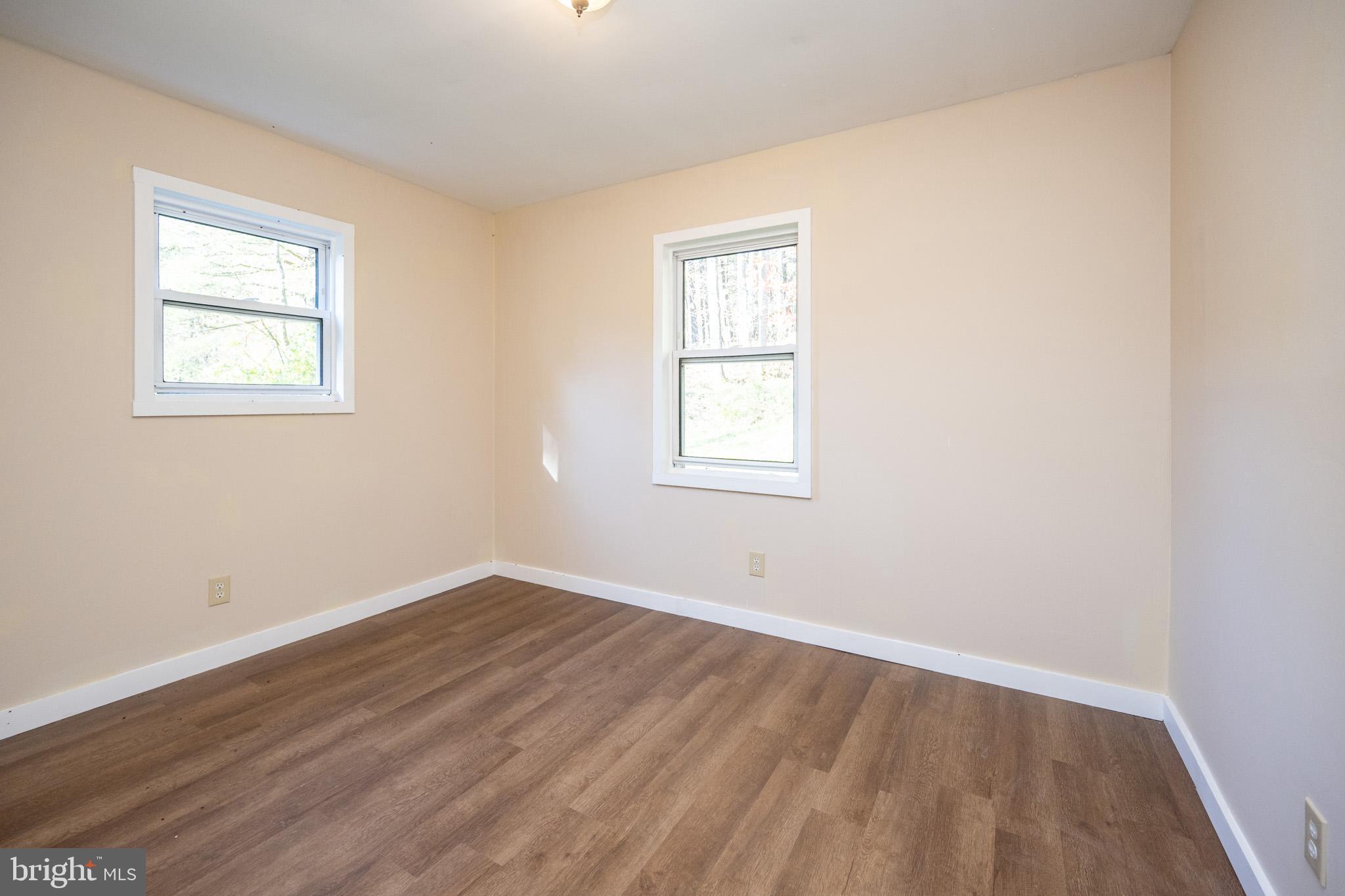 WHITE CHURCH - Residential