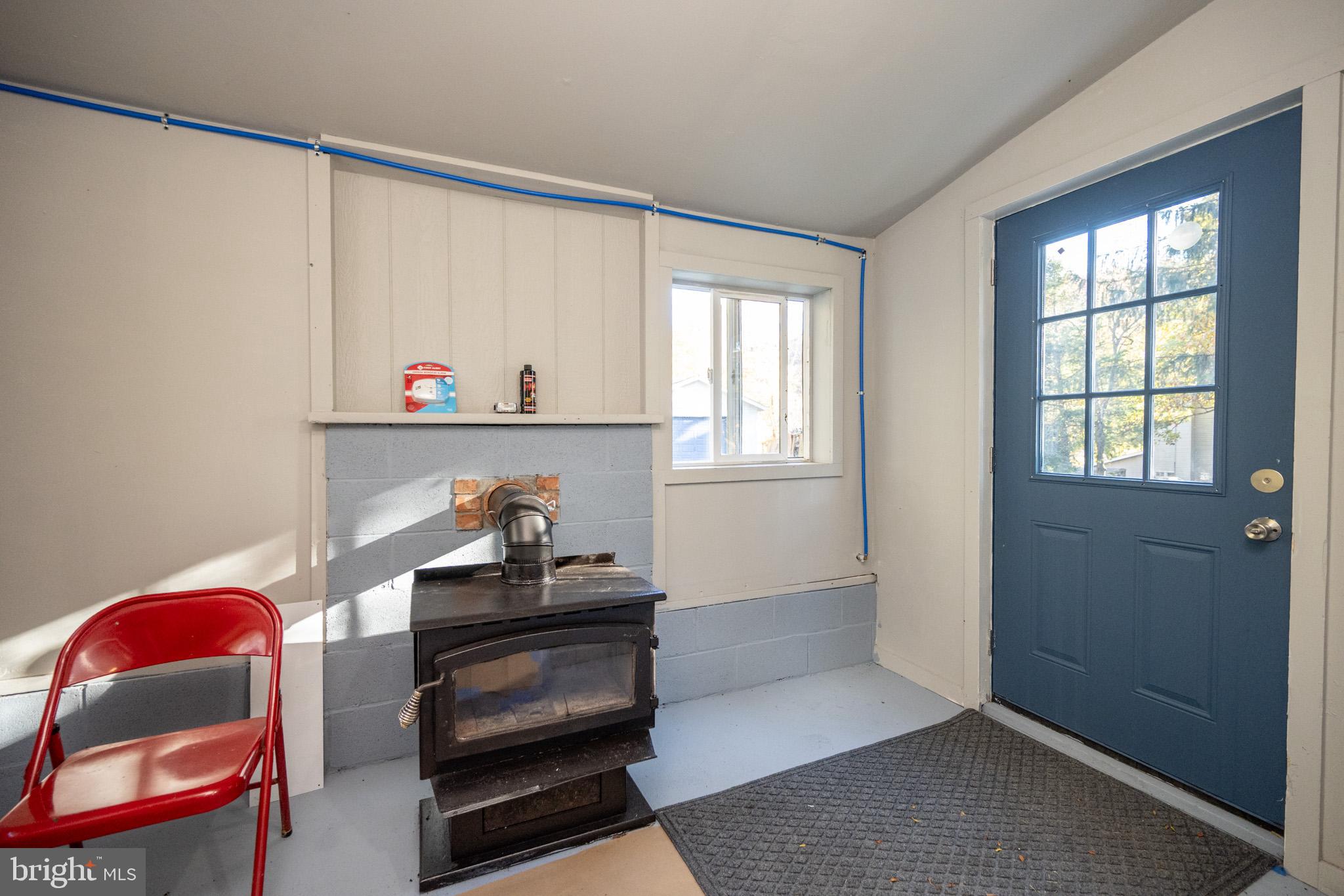 WHITE CHURCH - Residential