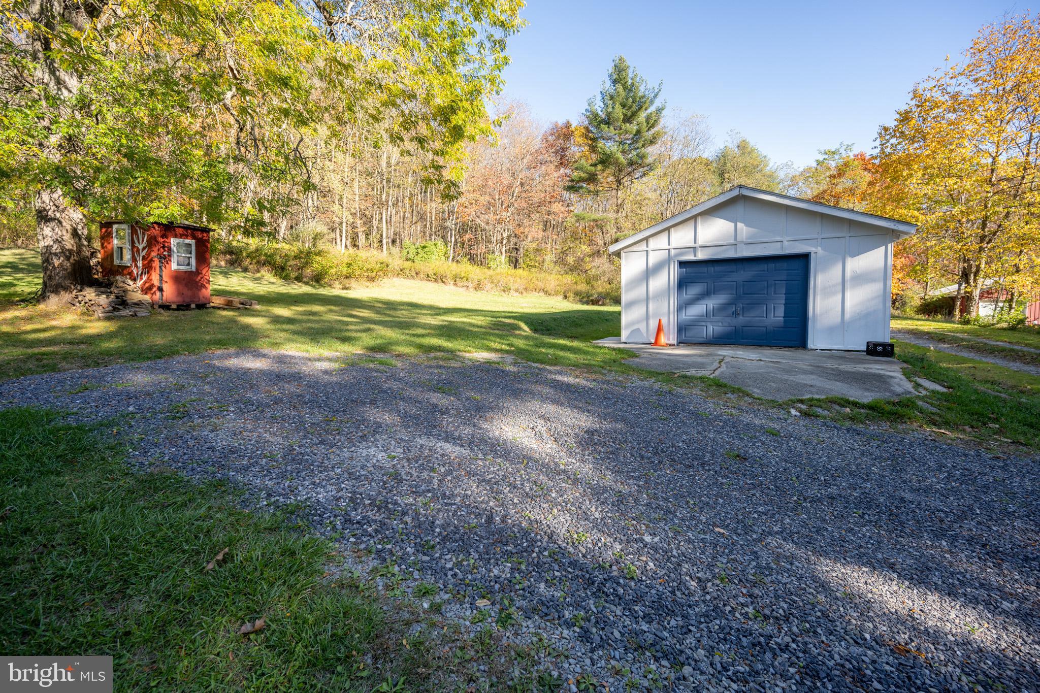 WHITE CHURCH - Residential